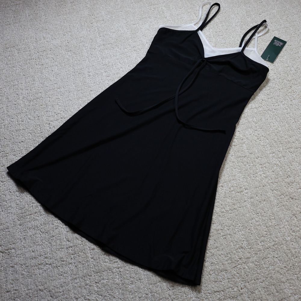 Wild Fable Womens XS Black White Layered Look Mini Dress V-Neck Tie Front NWT
